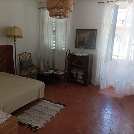 Jolie Chambre Dans Appartement Cosy En Plein Centre Marsella Exterior foto