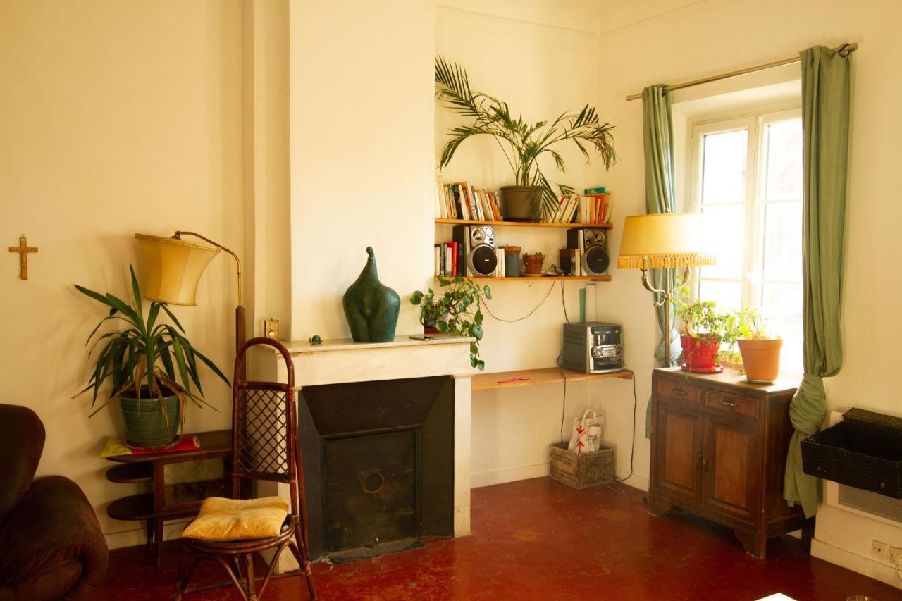 Jolie Chambre Dans Appartement Cosy En Plein Centre Marsella Exterior foto
